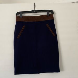 Club Monaco Pencil Skirt With Real Suede Waistband/detail - Size 2